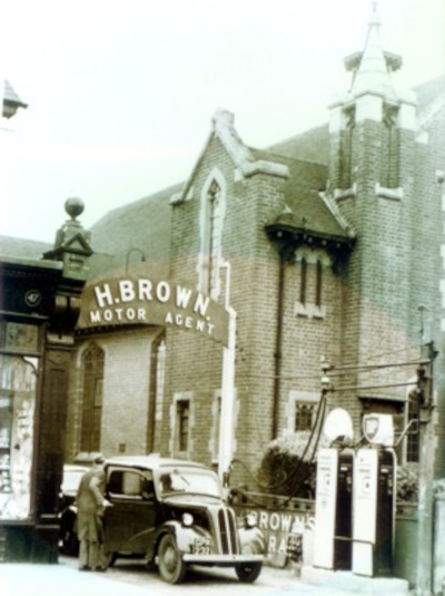 Browns Garage Historical Image 5